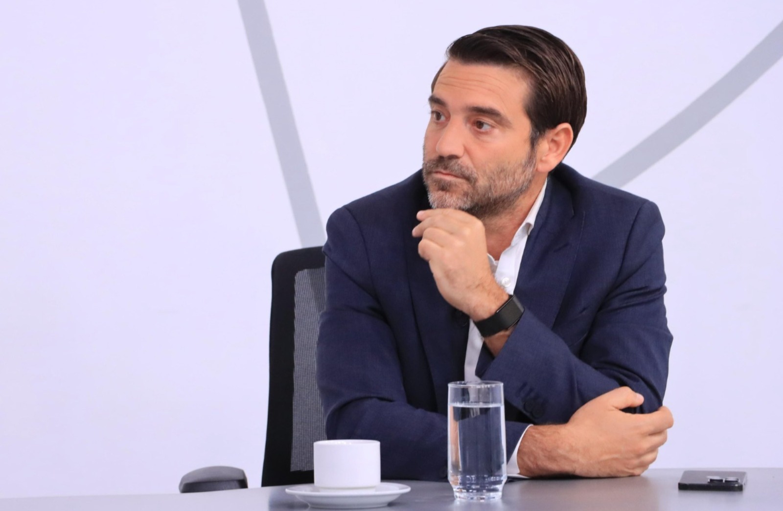 periodista-javier-negre-destaca-la-gestion-del-presidente-bukele-como-un-fenomeno-global